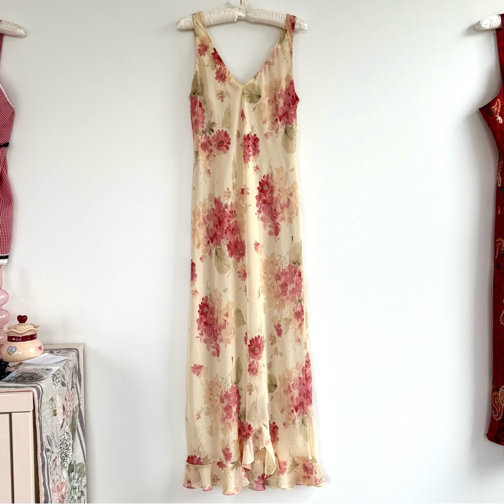 Vintage floral maxi dress